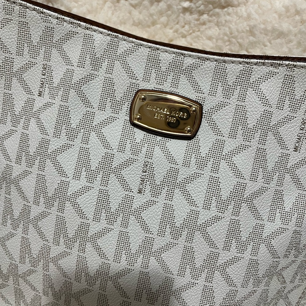 Michael Kors Monogram Crossbody Bag - Picture 10 of 12